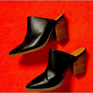 Abound size 9 black mules